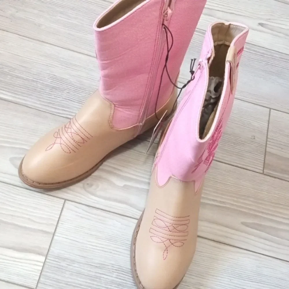 (B-3480) bebe Girls’ Cowgirl Boots – Classic Western Cowboy Boots Sz 6